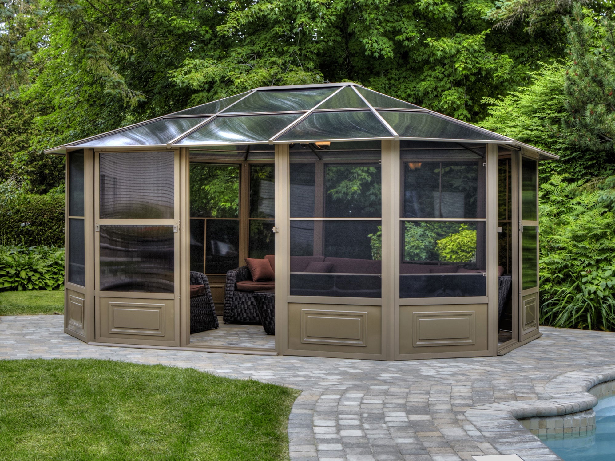 Gazebo Penguin Florence Solarium 12' x 15' Polycarbonate Roof