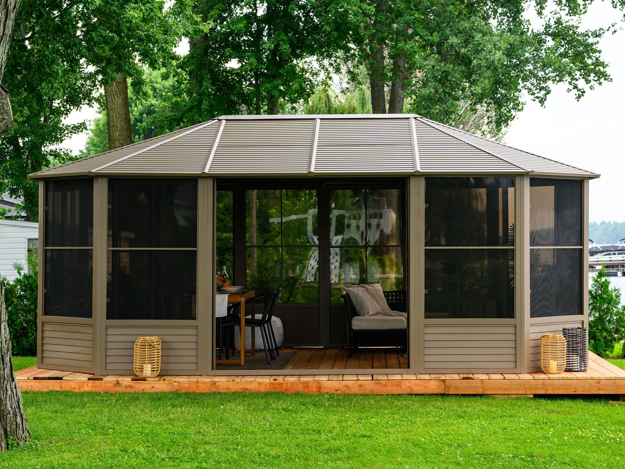 Gazebo Penguin Florence Solarium 12' x 18' Metal Roof