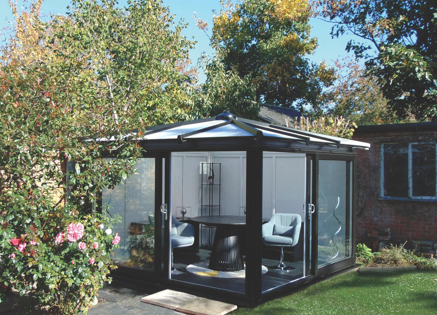 Exaco | Madison 11' X 11' Nordic Garden Room