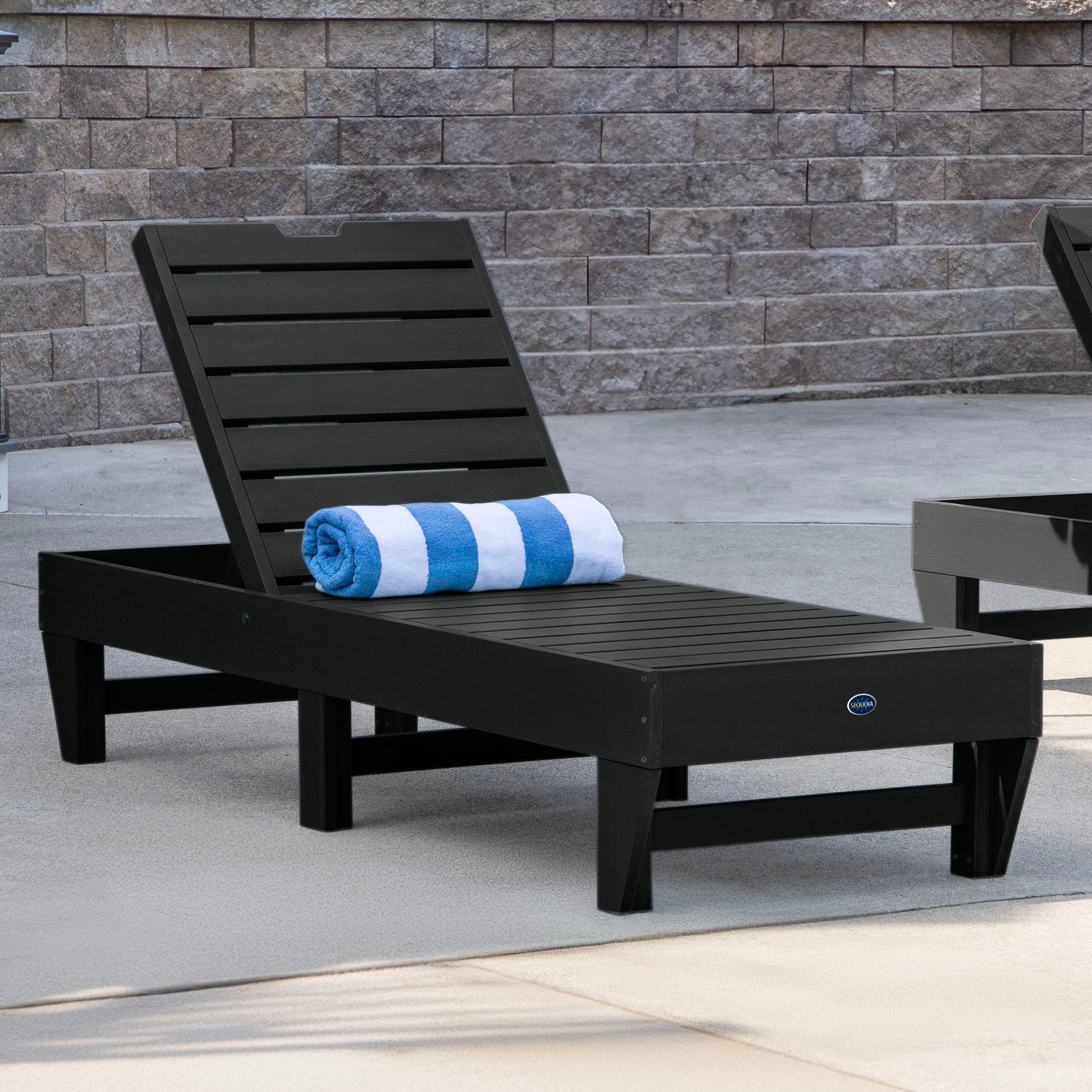 Sequoia Professional Aurora Chaise Lounge